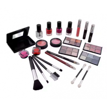 Набор женской косметики в подарочном чемодане MC1155 Makeup set Серебристый